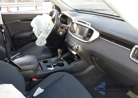 2017 Kia Sorento 3.3L Lx из США, поврежденный, VIN 5XYPGDA54HG229864